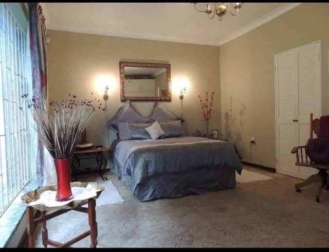 5 BEDROOM HOUSE FOR SALE IN LODEYKO